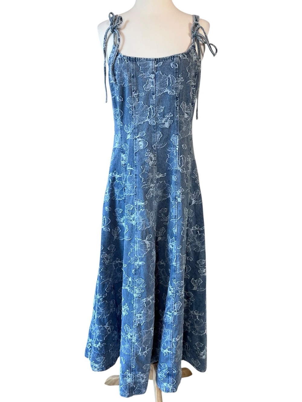 En Saison Opal Embroidered Floral Denim Square-Neck Midi Dress
